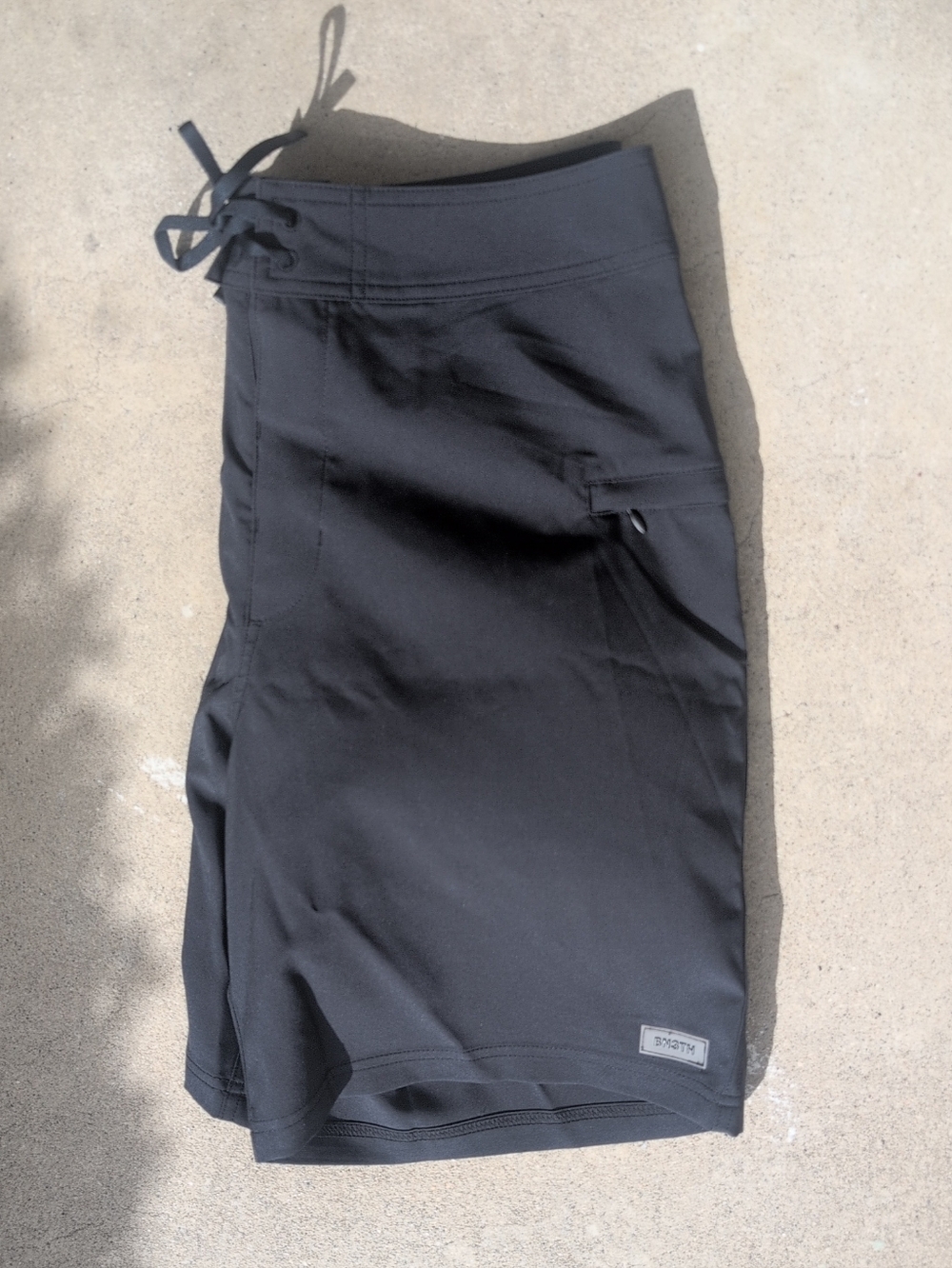 MENS BN3TH HIGHTIDE 2N1 SHORT 8" - BLACK Size 32